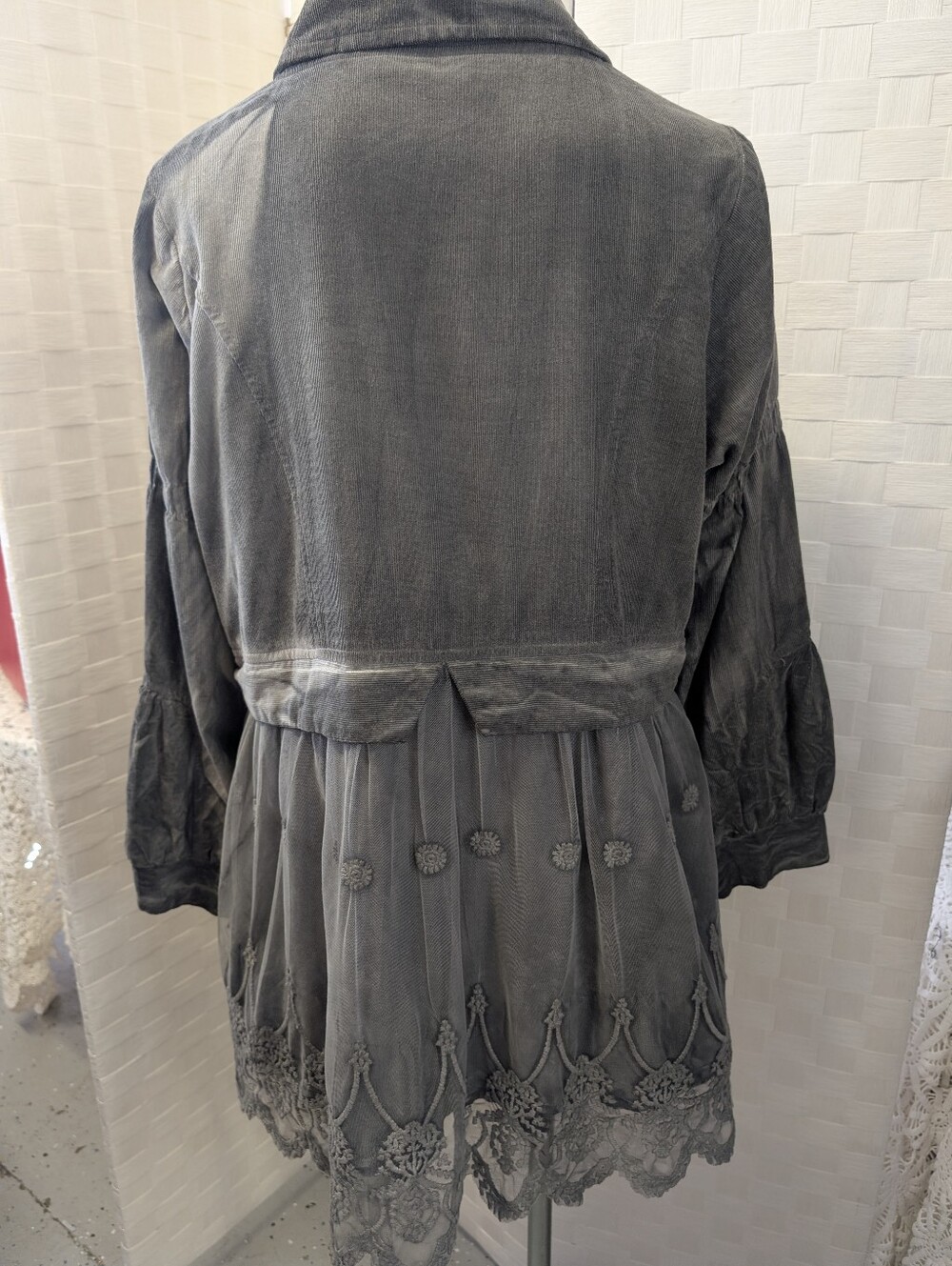 Vintage Inspired Corduroy Gray Lace-Trim Jacket 1X - Picture 3 of 8